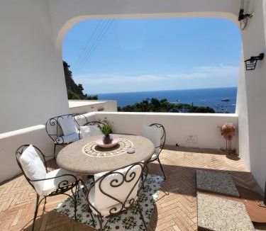 Marina Piccola Apartment | La Roccetta