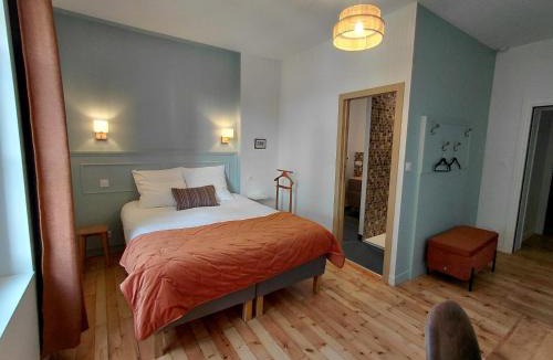 Saint-Mathurin-sur-Loire House | La ROCHE D'ANJOU