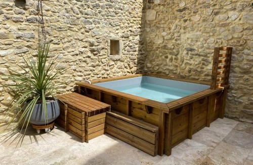 Grignan House | La Romance de Grignan