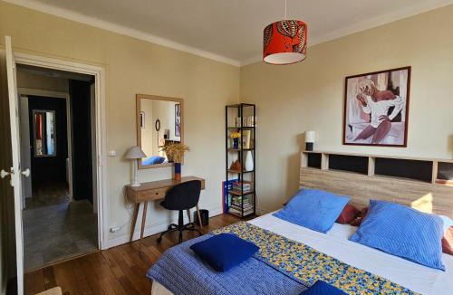 Flore House | La Roseraie