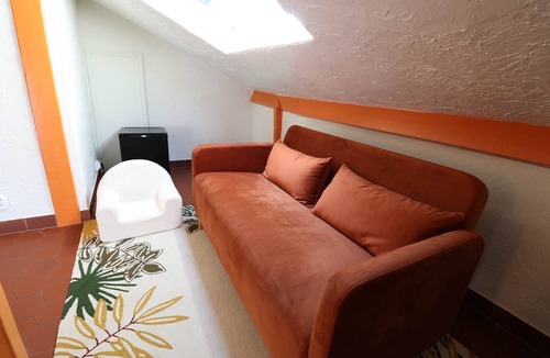 Vence Hotel | LA Roseraie Ouvert Toute L Annee Avec Petit Dejeuner