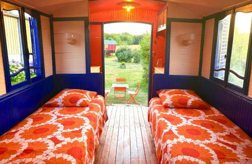 Beaulon Bed & Breakfast | La Roulotte POP des Grillots
