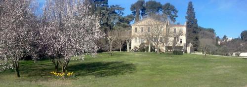 Aubagne Bed & Breakfast | La Royante