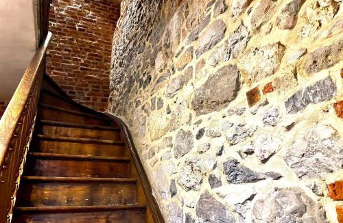 Falmagne House | La Rustique