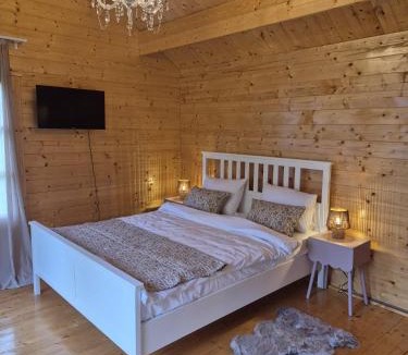 Selimbar Cabin | La Salcami