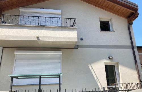 Seregno Apartment | La Siesta