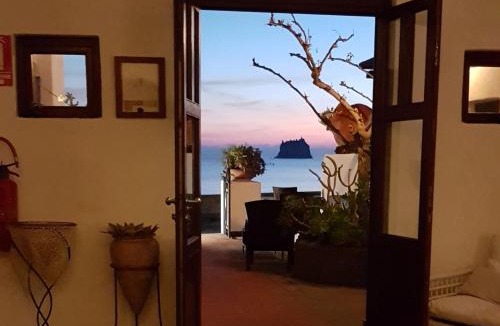 Stromboli Hotel | La Sirenetta Park Hotel