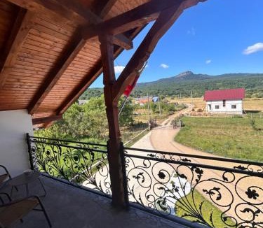 Sapinta House | La SOFIIA