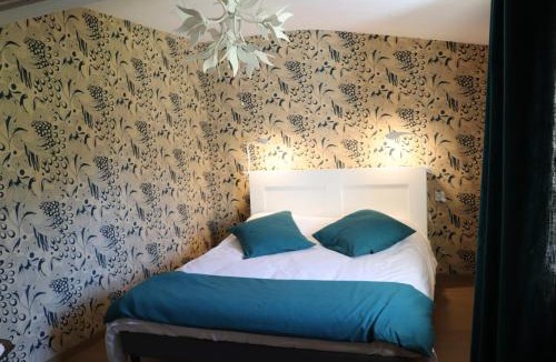 Bois-de-Cene Bed & Breakfast | La Solitude