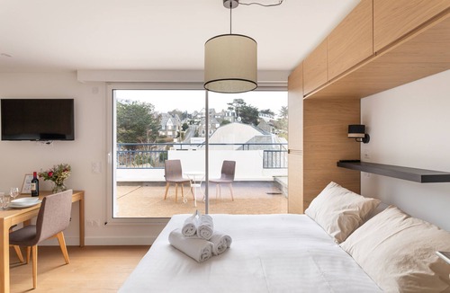 Pleneuf-Val-Andre Apartment | La Studette - A 100 mètres de la plage