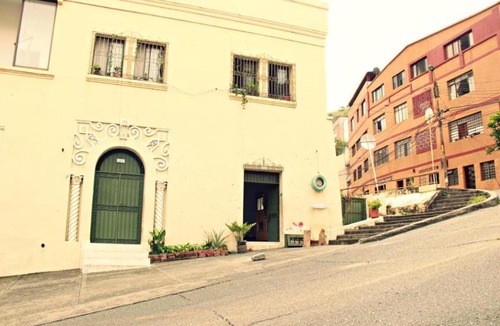 Granada Hostel | La Subida Hostel