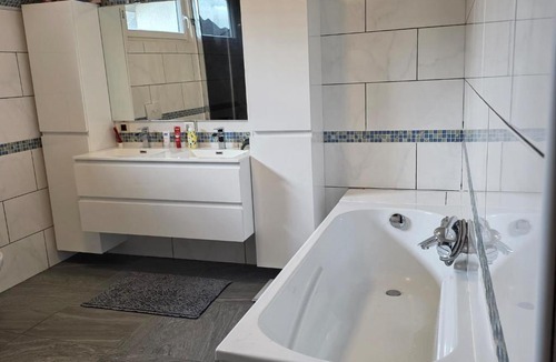Libramont-Chevigny Cabin | La Suite Ardennaise Chambres d'Hôtes de Charme