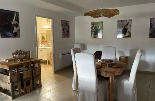 Courmas Apartment | La suite des Chapitres en Champagne