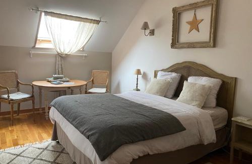 Brie Bed & Breakfast | La Suite du 12 Maison d hôtes