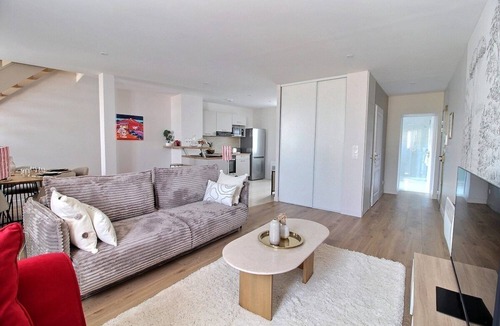 Bourges Apartment | La Suite Marcel Bascoulard