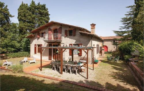 Crespina House | La Tana