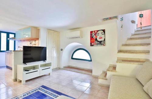 Rione Duomo Apartment | La Tata home