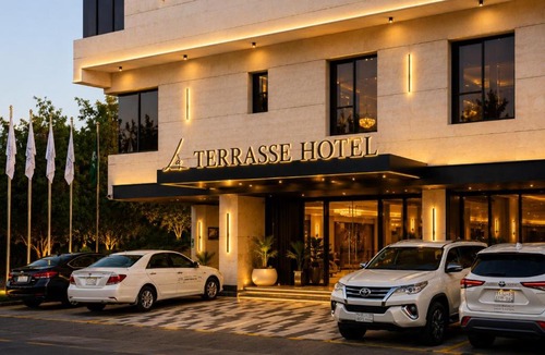 Jeddah Hotel | La Terrasse Hotel
