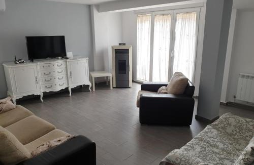 Cuenca House | La terraza de Maxi House