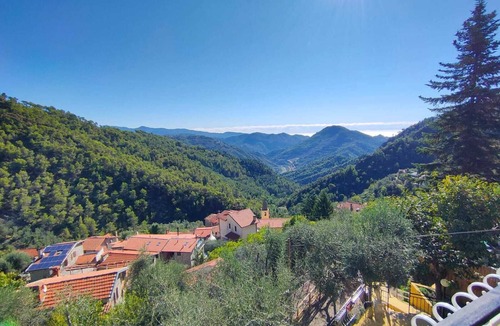 Ventimiglia House | La Terrazza dei Moi (Citra 008065-LT-0270 CIN IT008065C2SXH62U8M)relaxation in the green