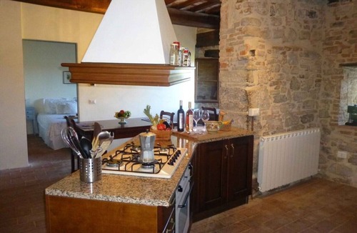 Piegaro Apartment | La Terrazza - "The Terrace" Apartment at L'Antica Vetreria