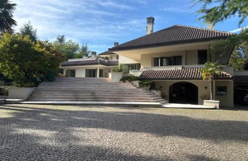 Giaveno Apartment | La Tortora