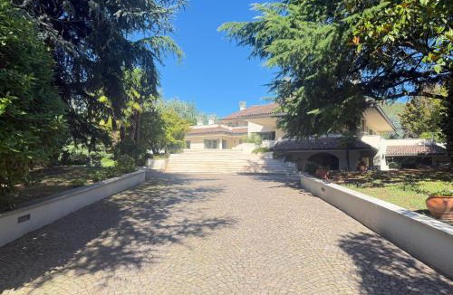 Giaveno Apartment | La Tortora