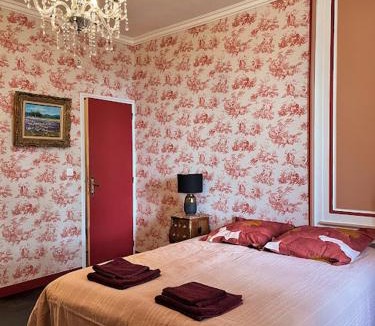 Mortain Bed & Breakfast | La tour cachée