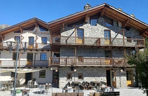 Oyace Bed & Breakfast | La Tour