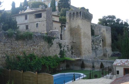 Ansouis House | La Treille et L'Impasse