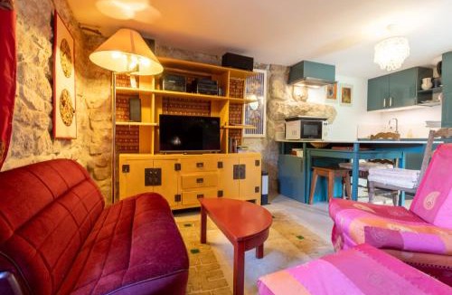 Saint-Barthelemy-Grozon House | La Treille