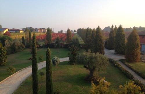 Castelvetro di Modena Bed & Breakfast | La Vedetta B&B con Ristorante e Acetaia