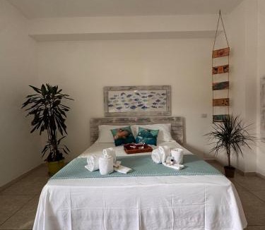 Magazzeno Bed & Breakfast | La Ventana al Mar