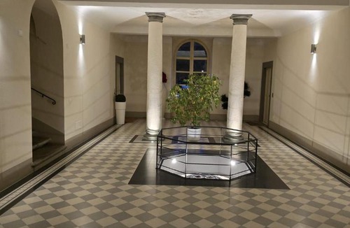 Livorno Apartment | LA VILLA APARTMENTS - Convenient for Sardinia and Corsica - 4-5 beds -Private Parking included with Camera