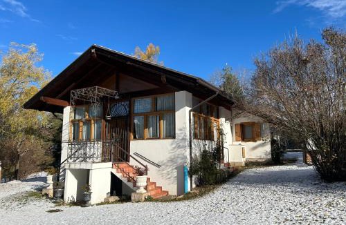 Tres Villa | La Villa del Barone
