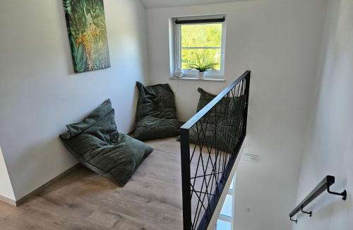 Ciergnon House | La Villa Fer D'art