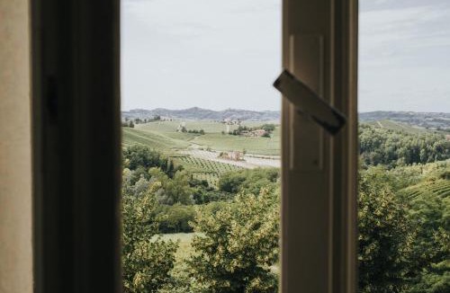 Mombaruzzo Hotel | La Villa Hotel