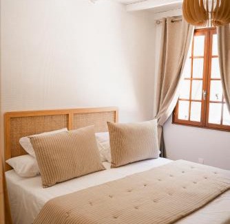 Cotignac House | La villa Oléa
