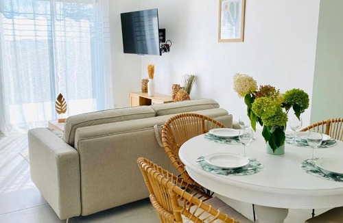 Saint-Prix Apartment | La Villa Perchée, Appartements Élégants, sauna Privé, sport, terrasses et Vue Panoramique, Parking protégé, proche PARIS