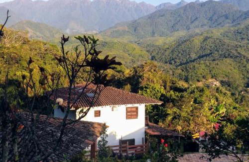 Cali Bed & Breakfast | La Villa The View