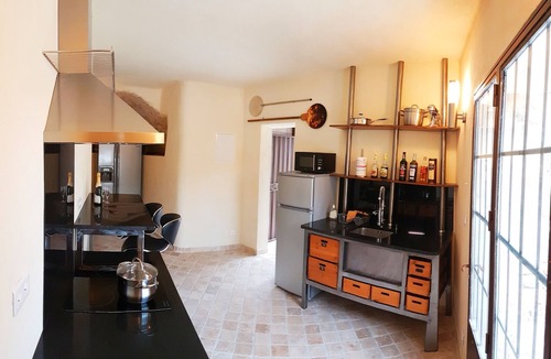 Grasse Villa | La Vin Suda : a real Paradise, guest house and pool in an amazing place