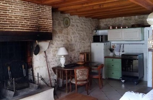 Lain House | LA Vinee Gîte max 8 pers, maison familiale