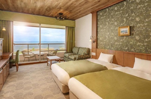 Yokosuka Hotel | La vista Yokosuka Kannonzaki Terrace
