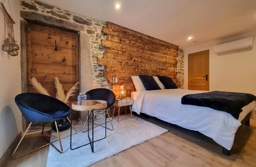 Saint-Chamond Bed & Breakfast | La Voûte du Pilat: cosy, natural rooms, SPA and massages near Lyon