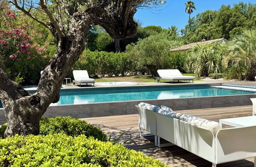 Cote d'Azur- French Riviera Villa | La Voile, Beachfront Villa