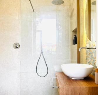 San Pietro Apartment | La volpe e l'uva