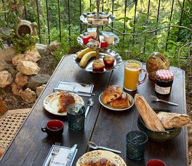 Chateaudouble Bed & Breakfast | La Vue Perchée