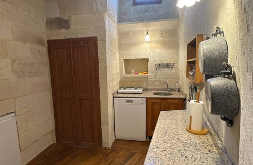 Urgup House | Labyrinth Cave House Spacious 4 Bedrooms 4 Baths with Terrace in Cappadocia