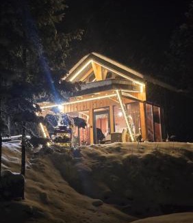 Colibita Cabin | Lacașul Lupilor