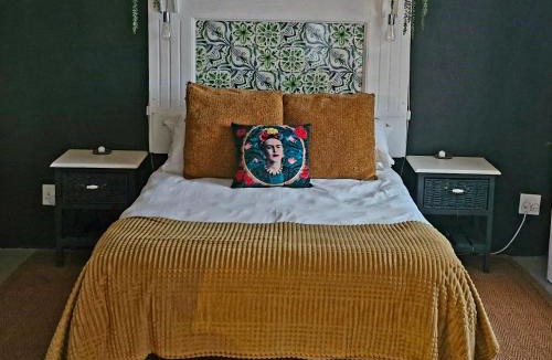 Stanford Apartment | LACASITA STANFORD Quirky self-catering accommodation